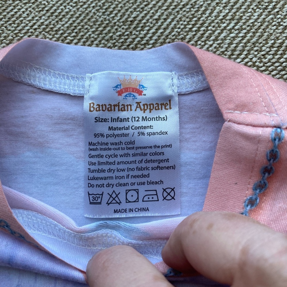 Oktoberfest Baby girls bodysuit- Red and Blue - Picture 8 of 8